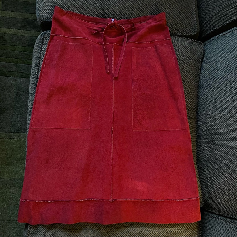HP Suede VTG Red Skirt Size 8